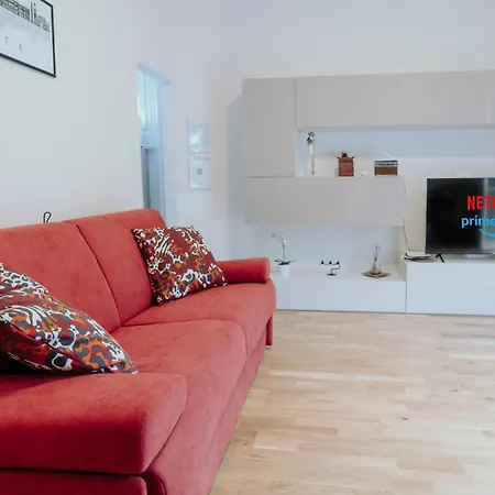 Appartement 5min Stazione Con Terrazza Triëst
