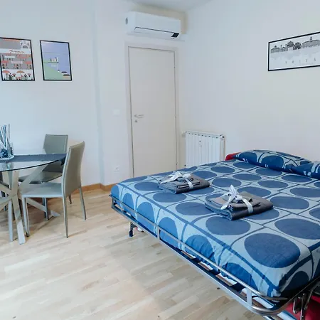 5min Stazione Con Terrazza Apartment Triest